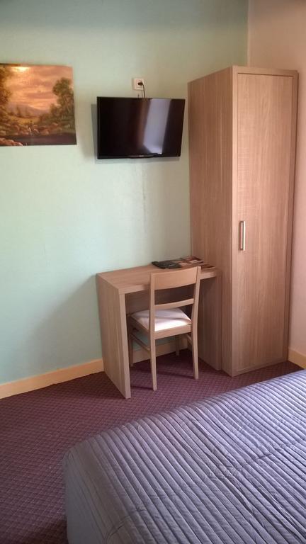 Hotel Des Voyageurs Vorey Room photo
